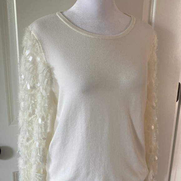 Alfani small white sweater - Picture 2 of 11